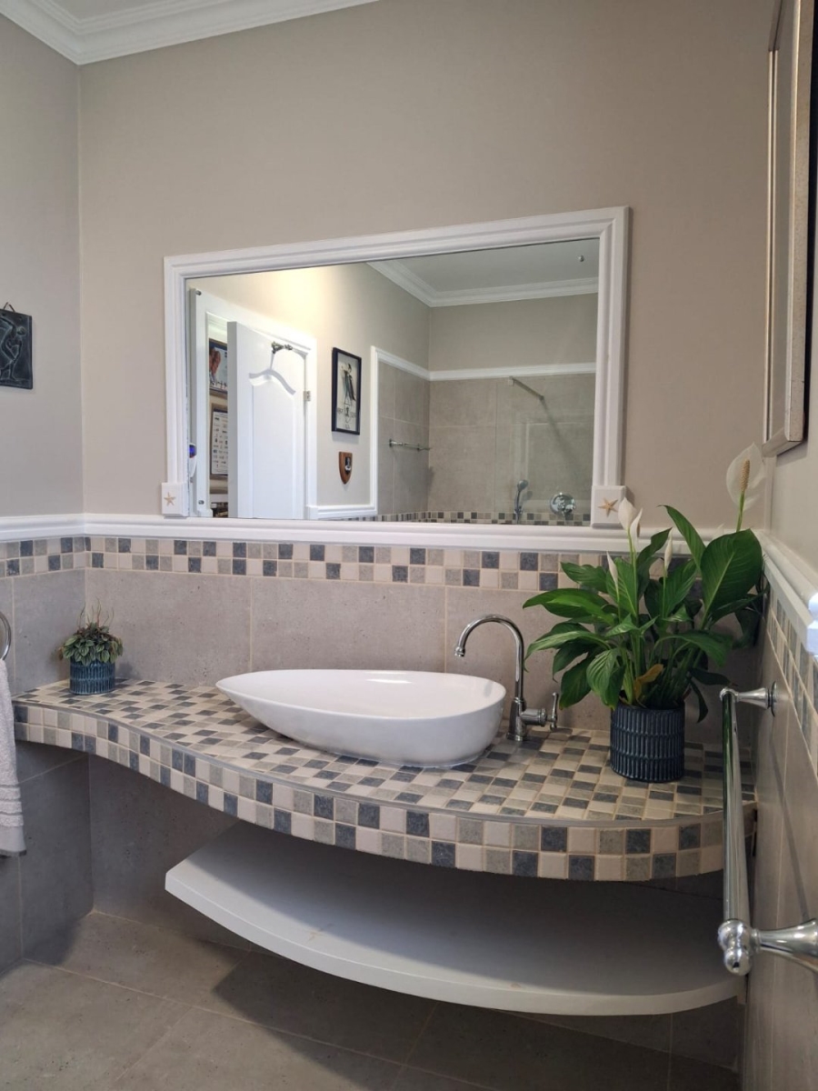 3 Bedroom Property for Sale in Dolphin Creek Golf Estate Western Cape